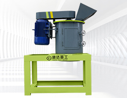 新型立式粉碎機